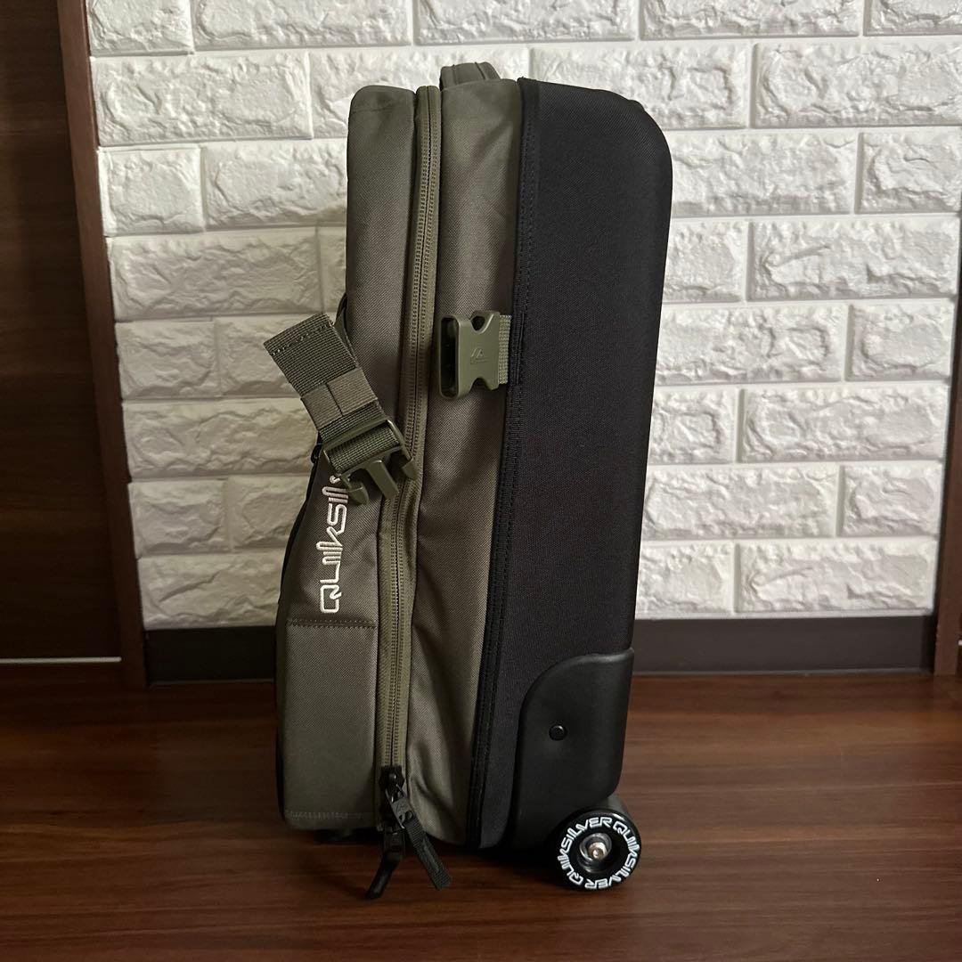 美品 Quiksilver HORIZON クイックシルバー カーキ 41L