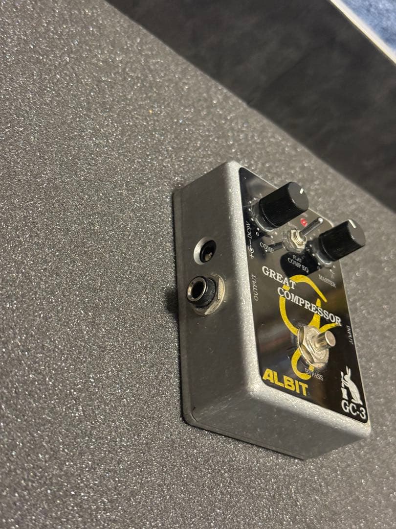 【中古品】　ALBIT ( アルビット ) GC-3 【エフェクター】