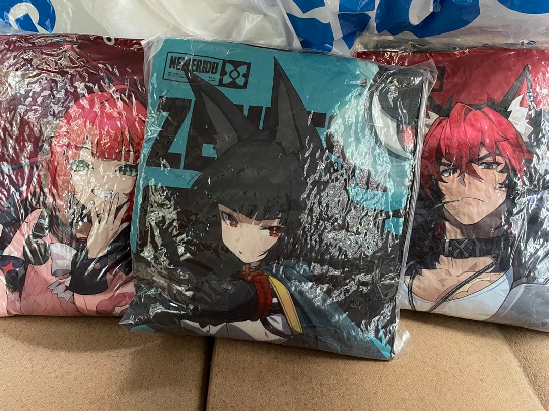 GIGO限定ゼンレスゾーンゼロ クッション 浮波柚葉 星見雅 狛野真斗 セット