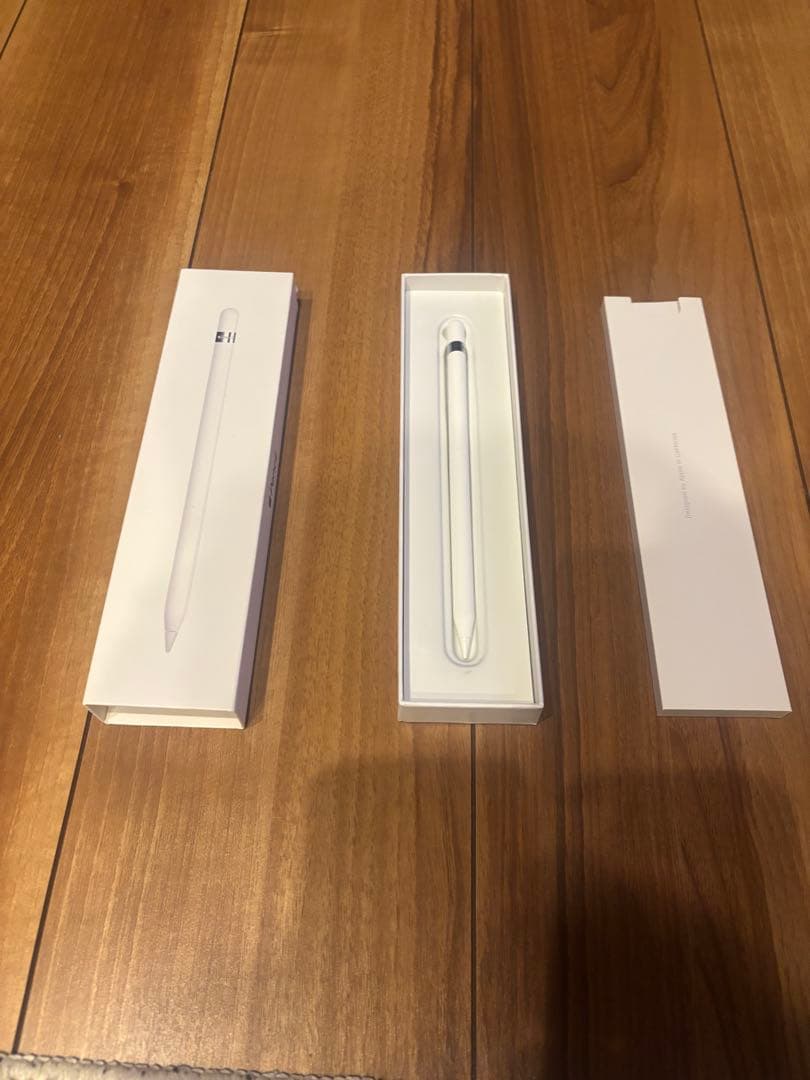 アップル　Apple Pencil ホワイト ほぼ新品　第一世代