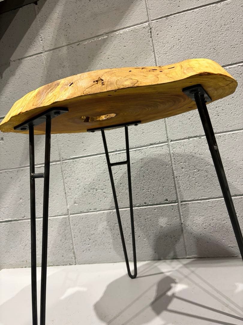 欅材サイドテーブル　ナイトテーブル　コーヒーテーブル　ミニテーブル