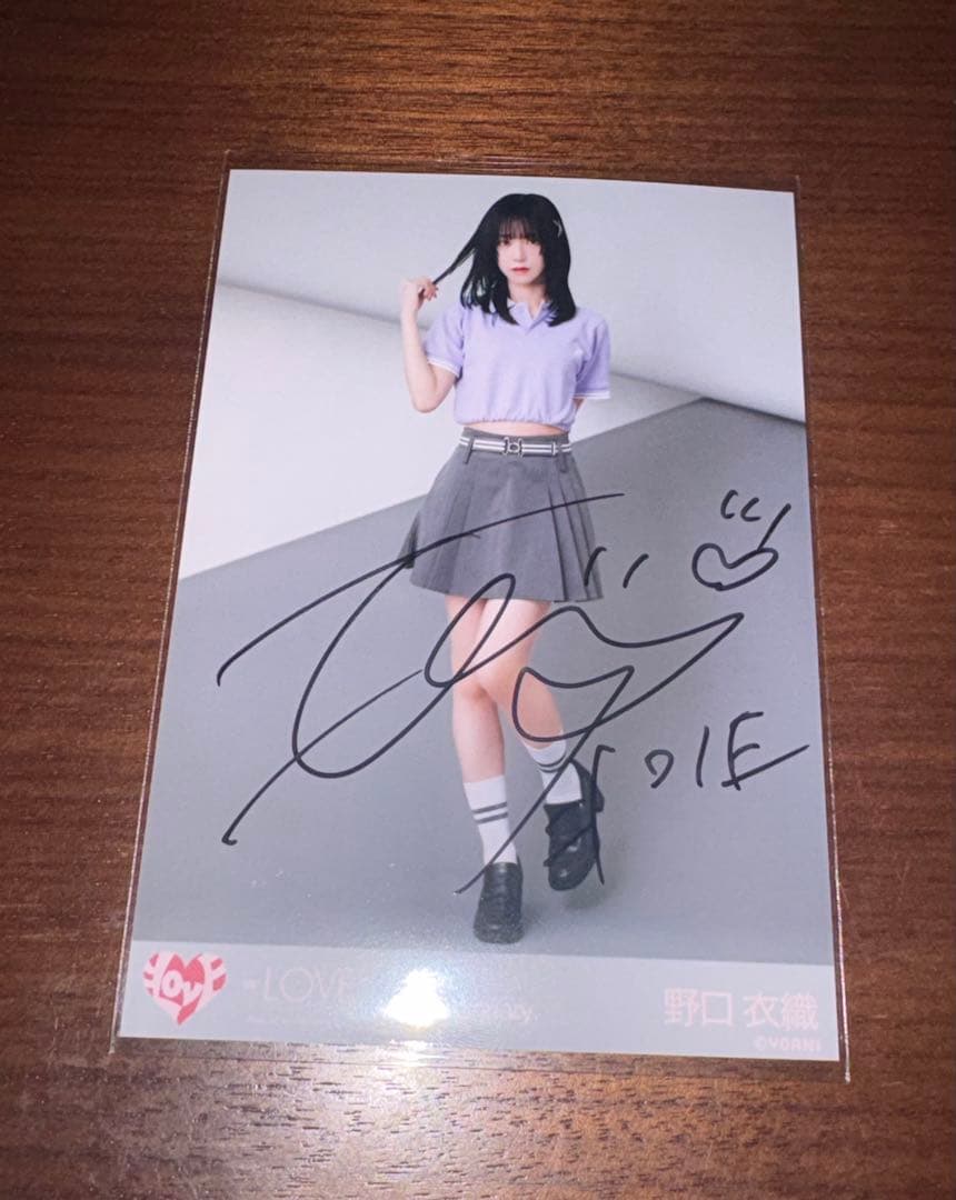 し*ん様 ポロシャツ 生写真 野口衣織 ヒキ 直筆