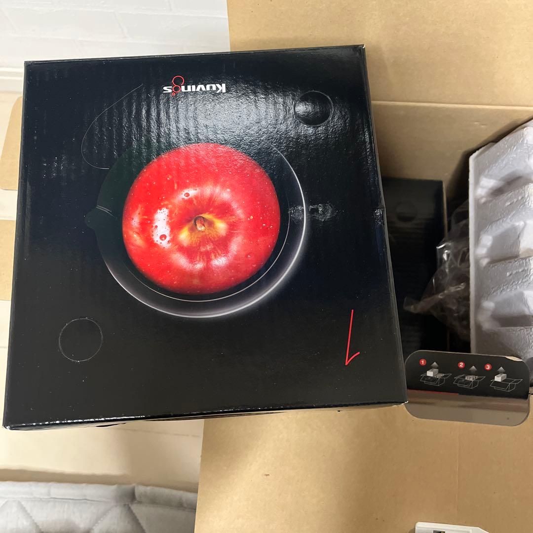 【新品お得】Kuvings ホールスロー　クビンス ミキサー フードプロセッサー