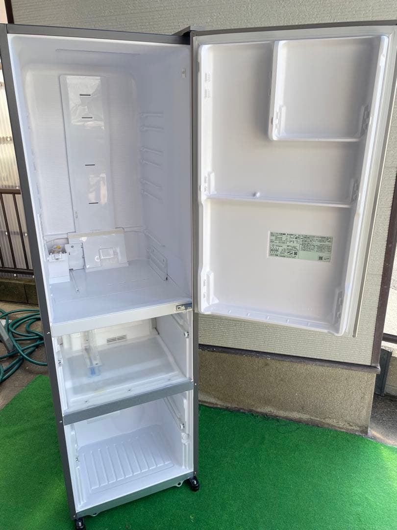 522美品✨ 日立 おしゃれシャンパンスリム3ドア冷蔵庫 右開き 自動製氷機能付