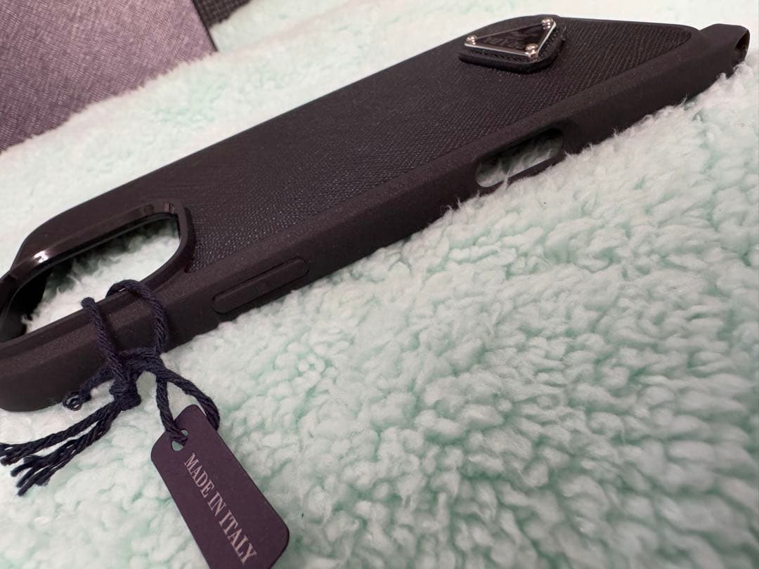 R*様 PRADA☆プラダ☆最新☆☆新品☆iphone16 proMax ☆スマ