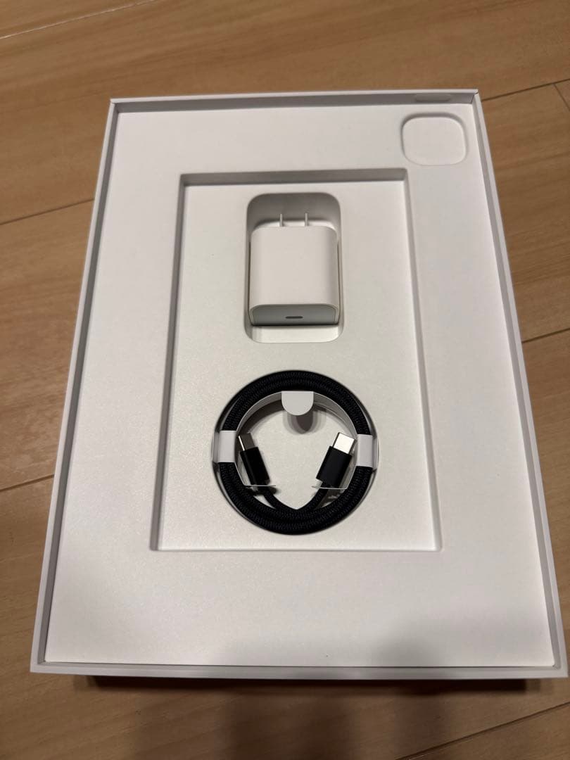 iPad Pro M4 11インチ セルラー 256GB+マジックキーボード