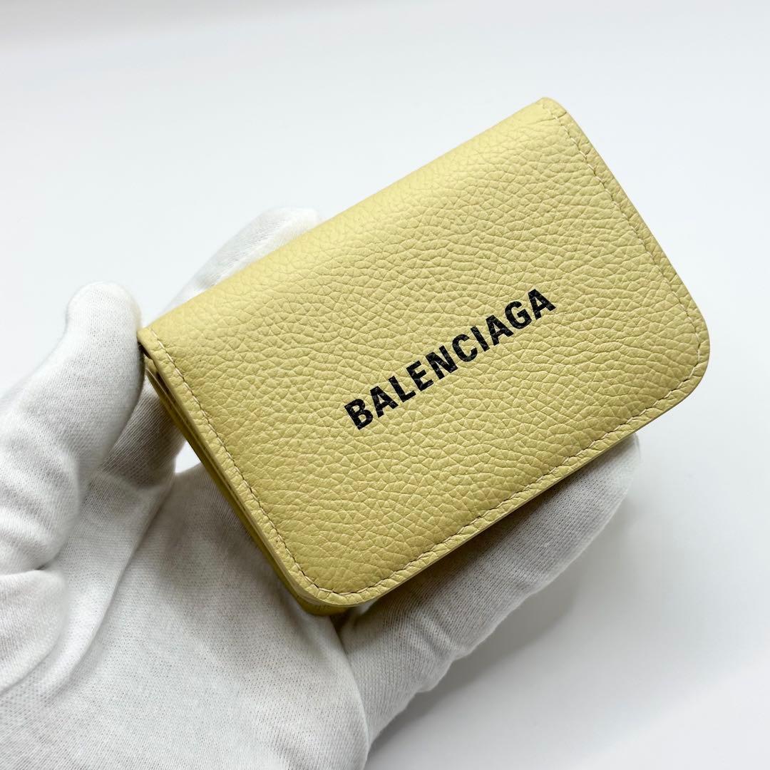 【新品未使用】BALENCIAGA バレンシアガ　三つ折り　財布　レザー