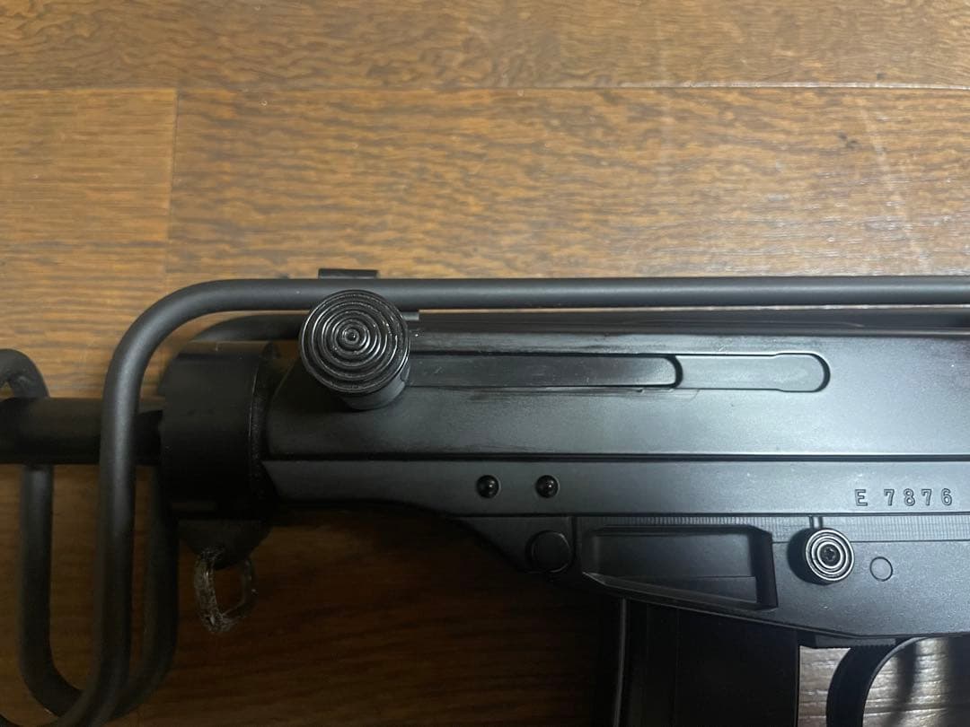 東京マルイ 　V-61 スコーピオン 予備マガジン付き　エアコキ