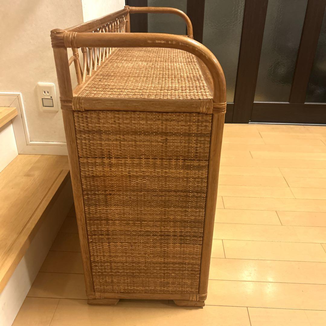 ラタン 籐家具 サイドボードチェスト 4段 ヴィンテージ ガラス扉