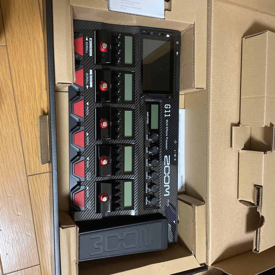 ZOOM G11 ギターエフェクター