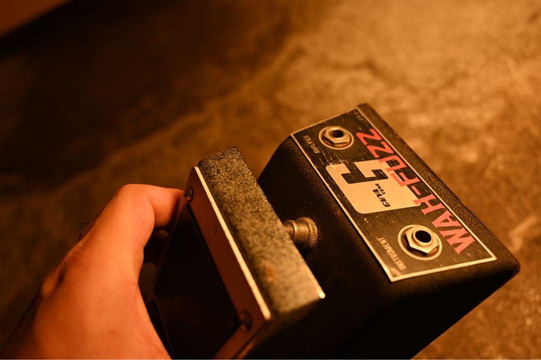 ギター Wah-Fuzz Guyatone