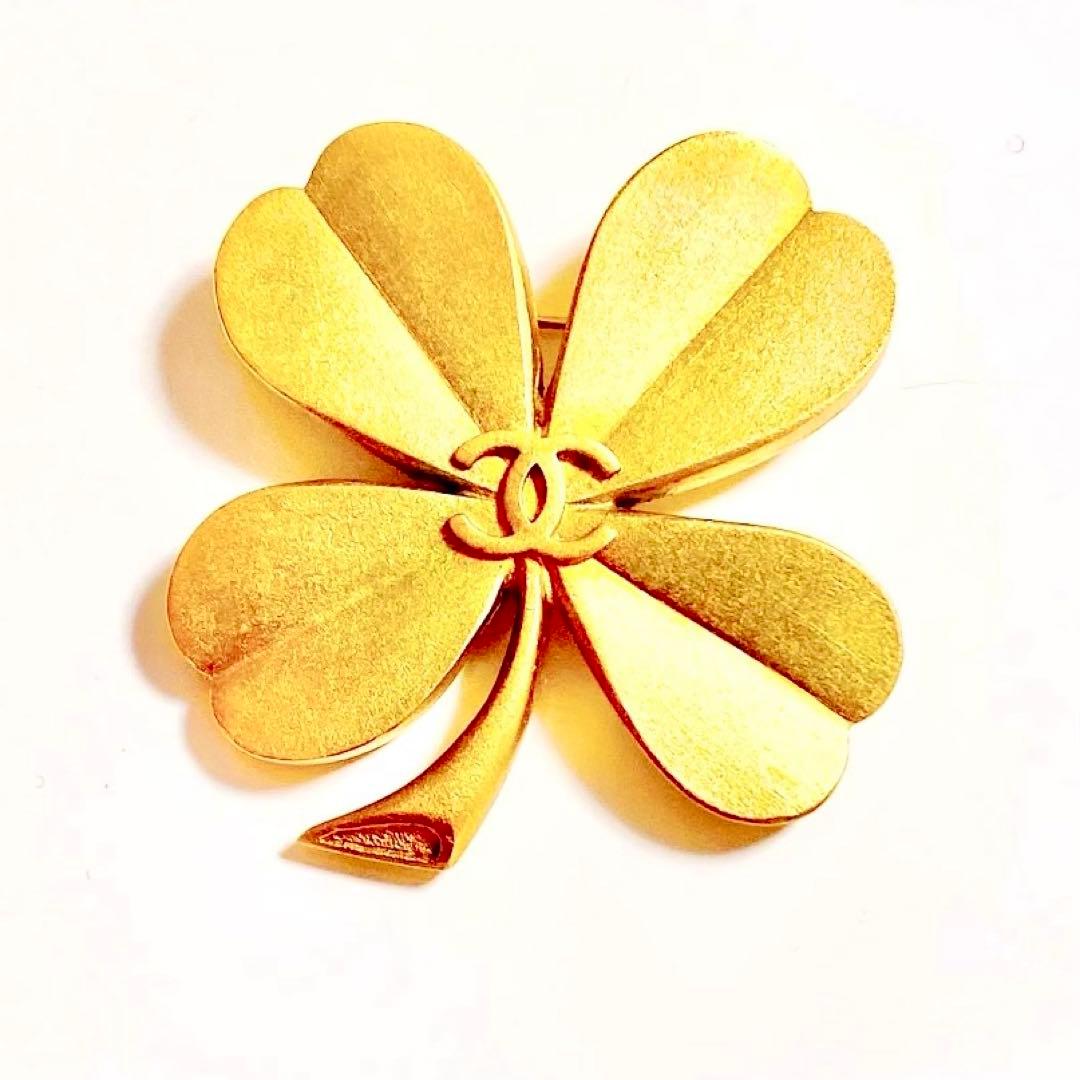 シャネル♡ CHANEL 刻印あり ココマーク クローバー ブローチ ゴールド