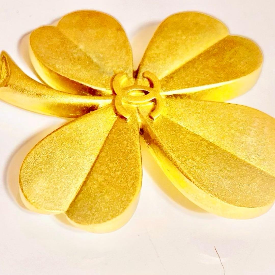 シャネル♡ CHANEL 刻印あり ココマーク クローバー ブローチ ゴールド