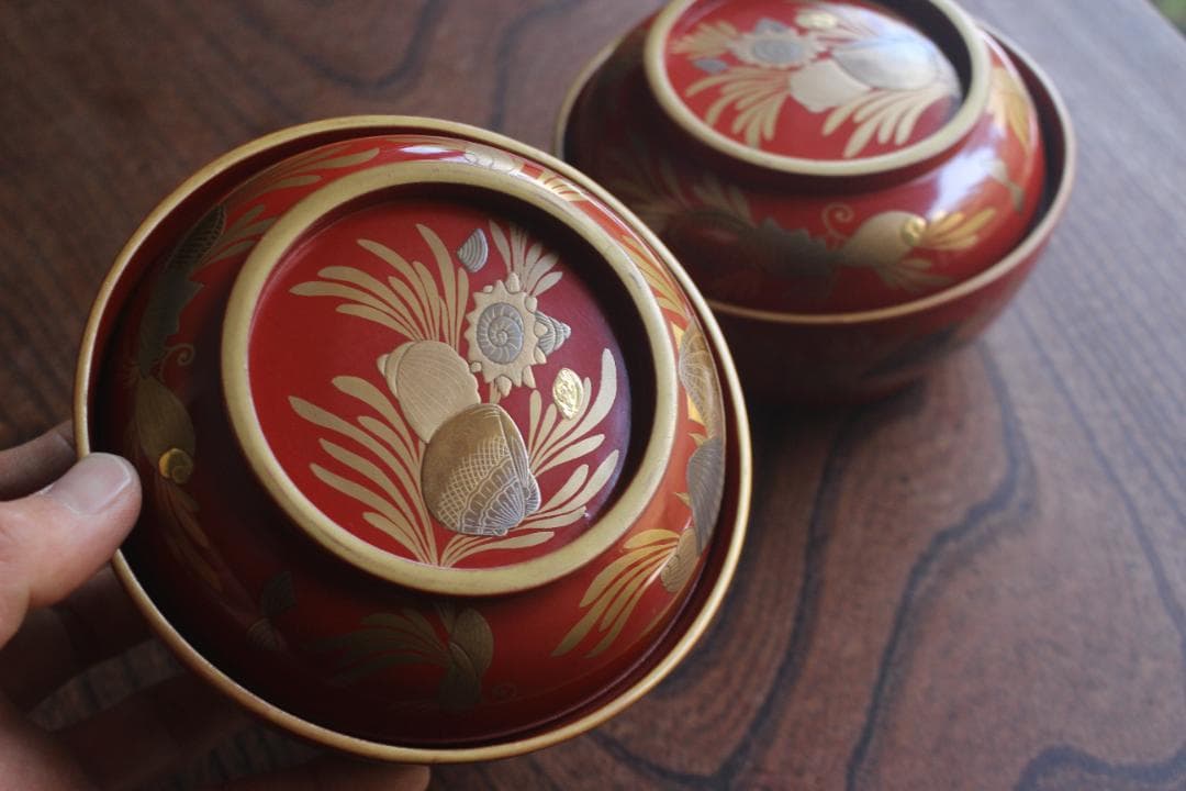 時代逸品！時代金縁朱漆に極上貝尽くし蒔絵の映えるお椀2点（検輪島塗雑煮椀
