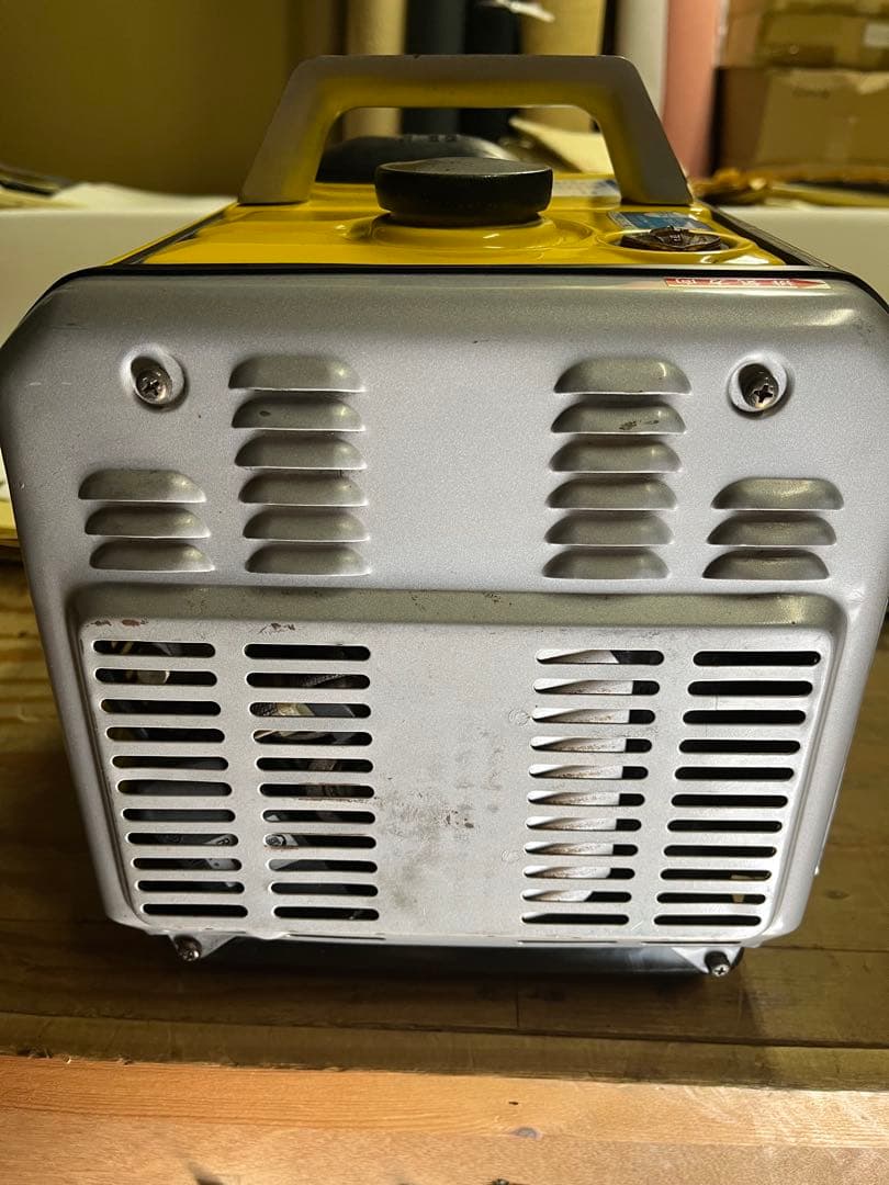 【期間限定値引き】東芝 エンジン ポータブル発電機 SE400A