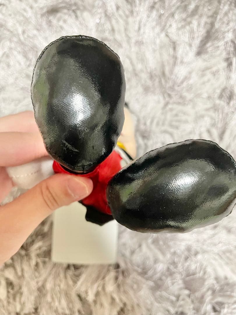 ディズニー トゥーンタウン ミッキー ぬいぐるみバッジ