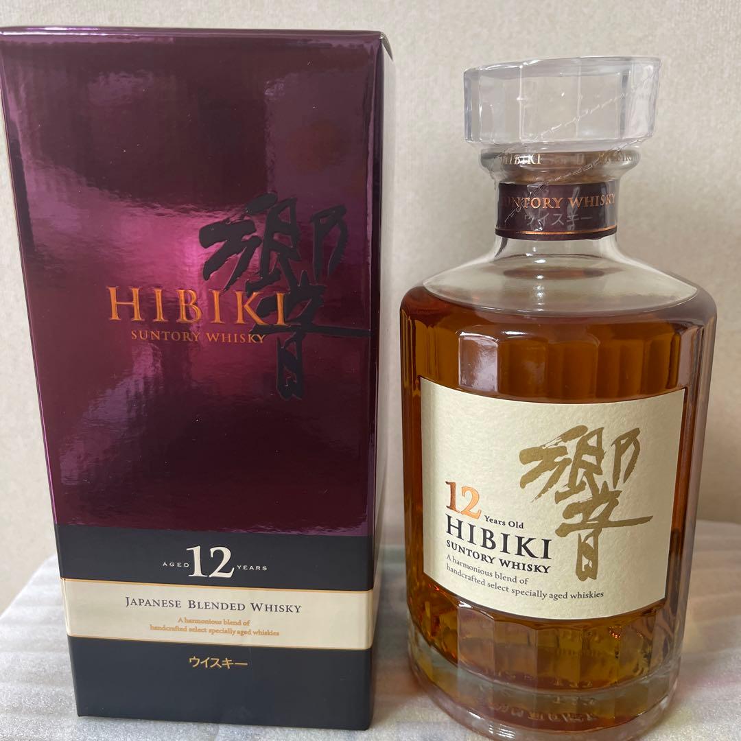 サントリー響12年　500ml未開封