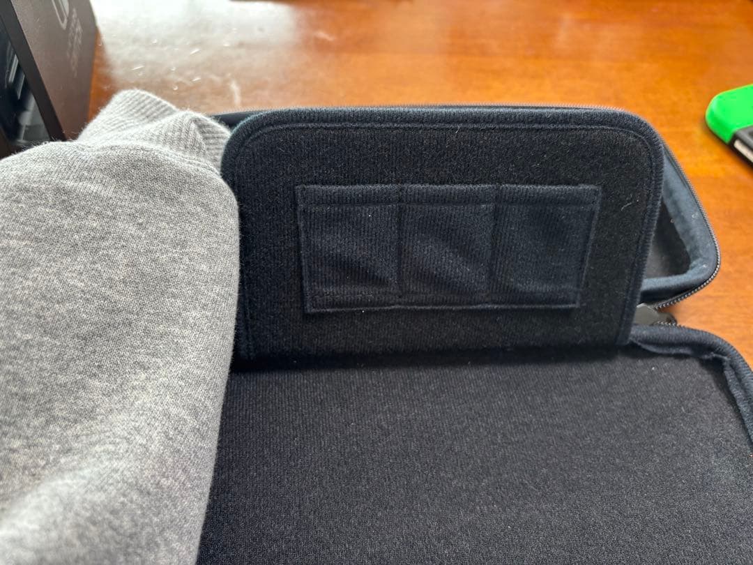 Nintendo Switch スイッチ　本体　ケース　コード等