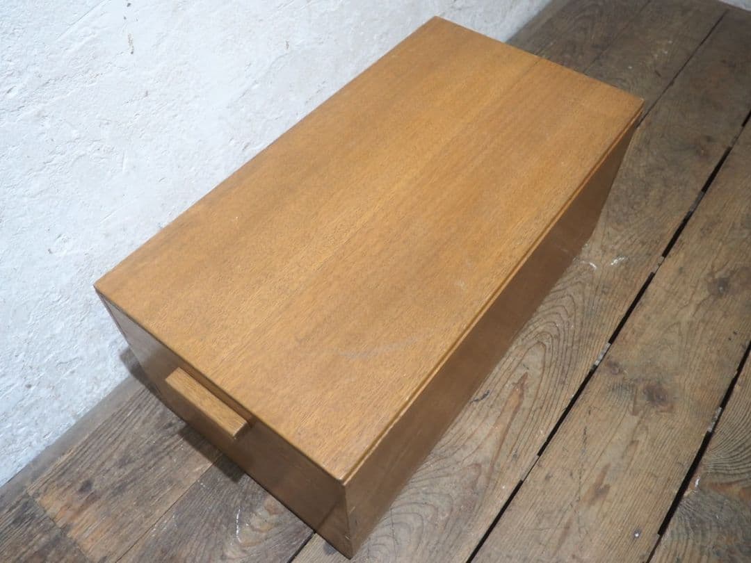 1238 ヴィンテージ　蓋付の古い木箱　ケース　ボックス　トランク　レトロ　収納