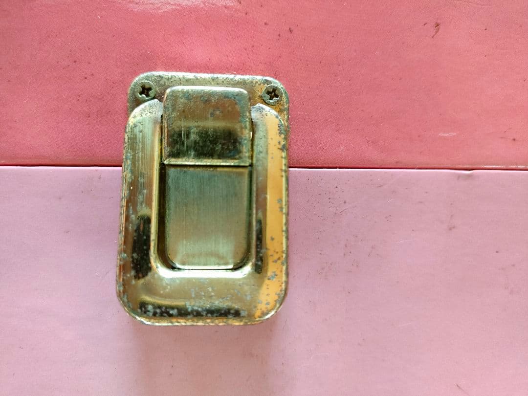 ハローキティ　トランクケース（ぬいぐるみ付き）