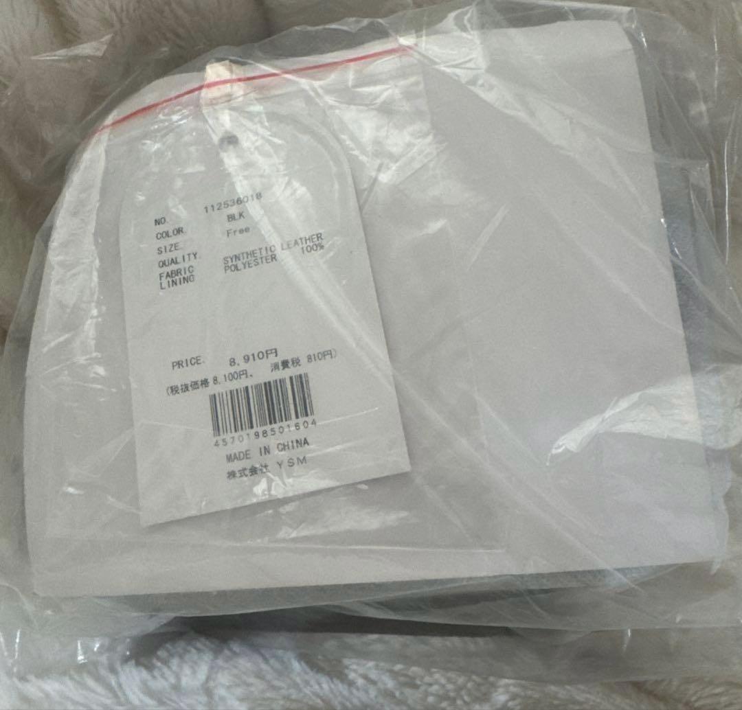 ダーリッチゴールドパーツキルティングスクエアミニバッグブラック