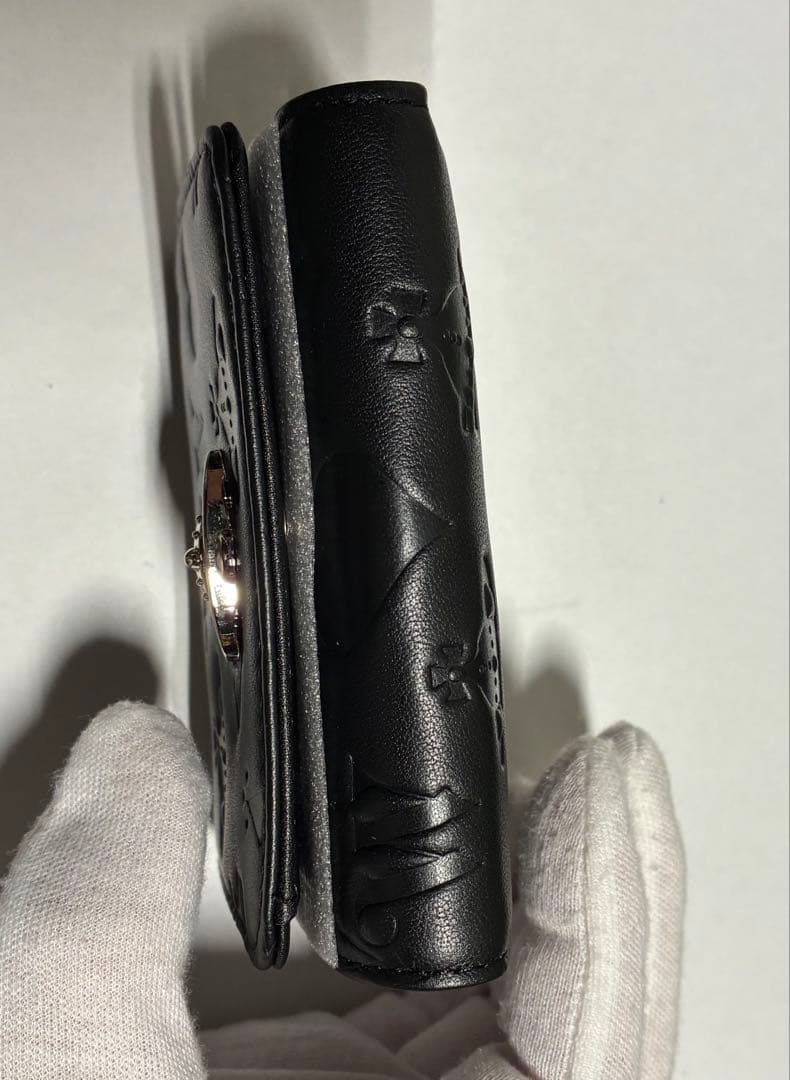 【内柄も素敵☆】Vivienne Westwood 三つ折り財布 マット 黒