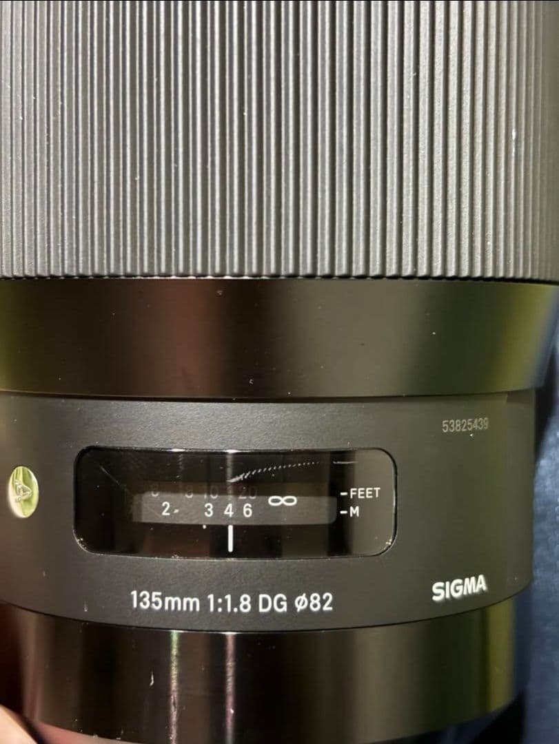 SIGMA 135mm F1.8 DG レンズ