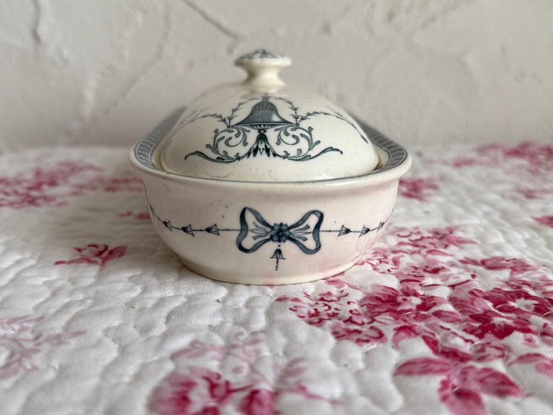 フランスアンティーク　エミール・ブルジョア　陶器製の歯ブラシケース