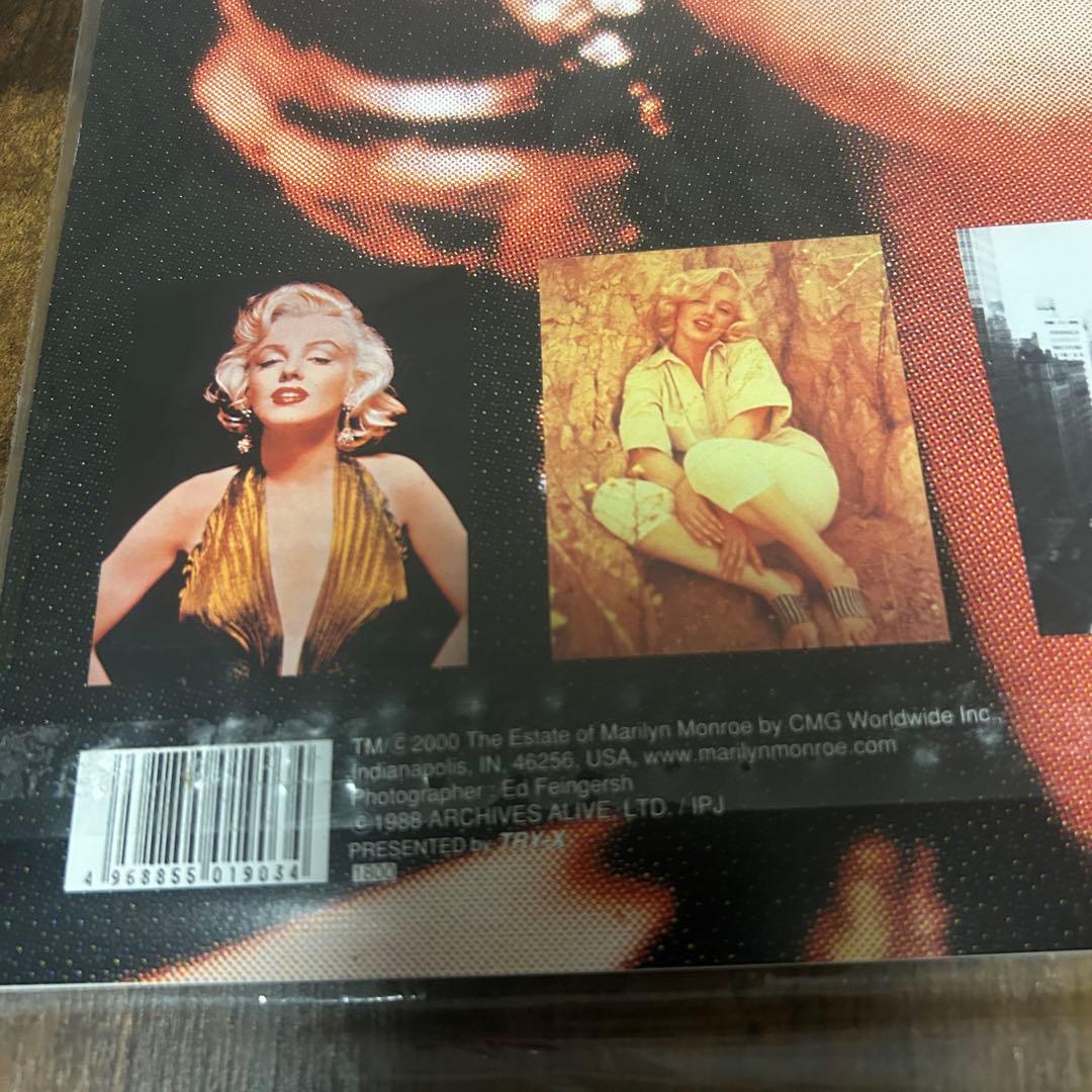 マリリン・モンロー 2001年カレンダー