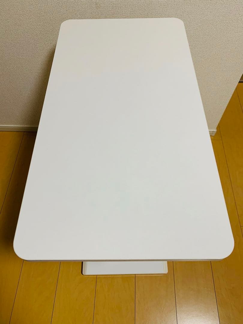 IKEA BOLLSIDAN ボッルシダン 昇降式テーブル