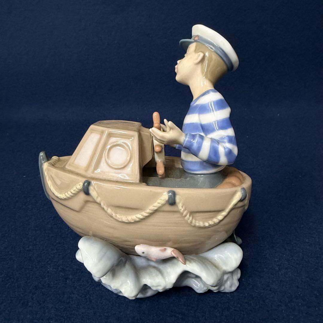 LLADRO リヤドロ 小さな船長 5936 フィギュリン