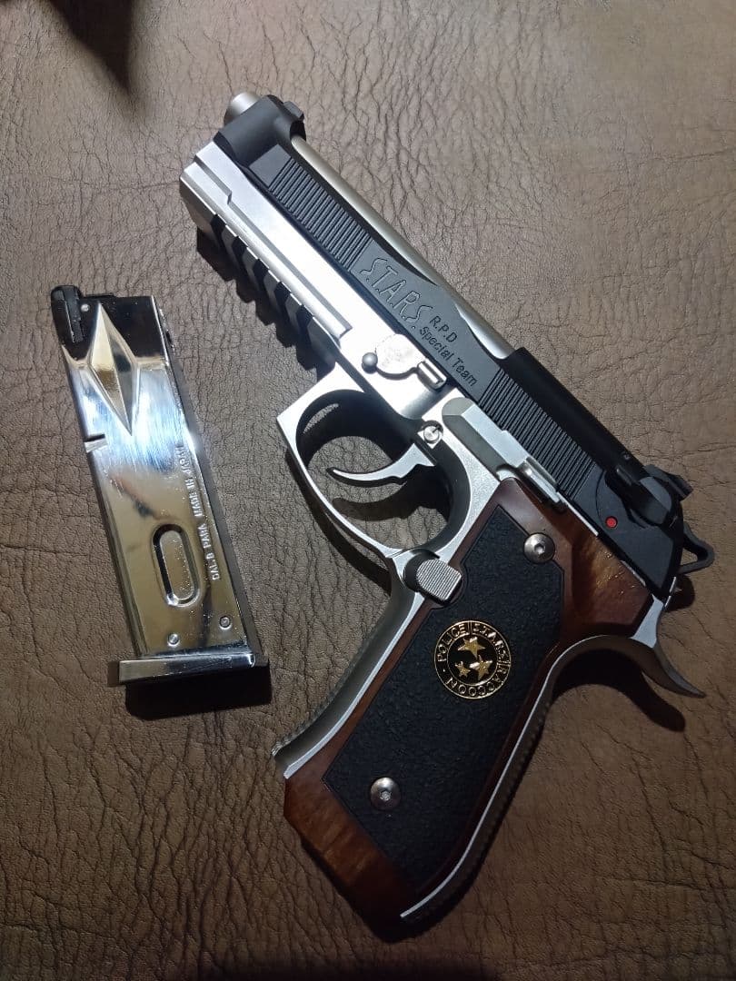 東京マルイ　バイオハザード　アルバート・W・モデル01 本体のみ