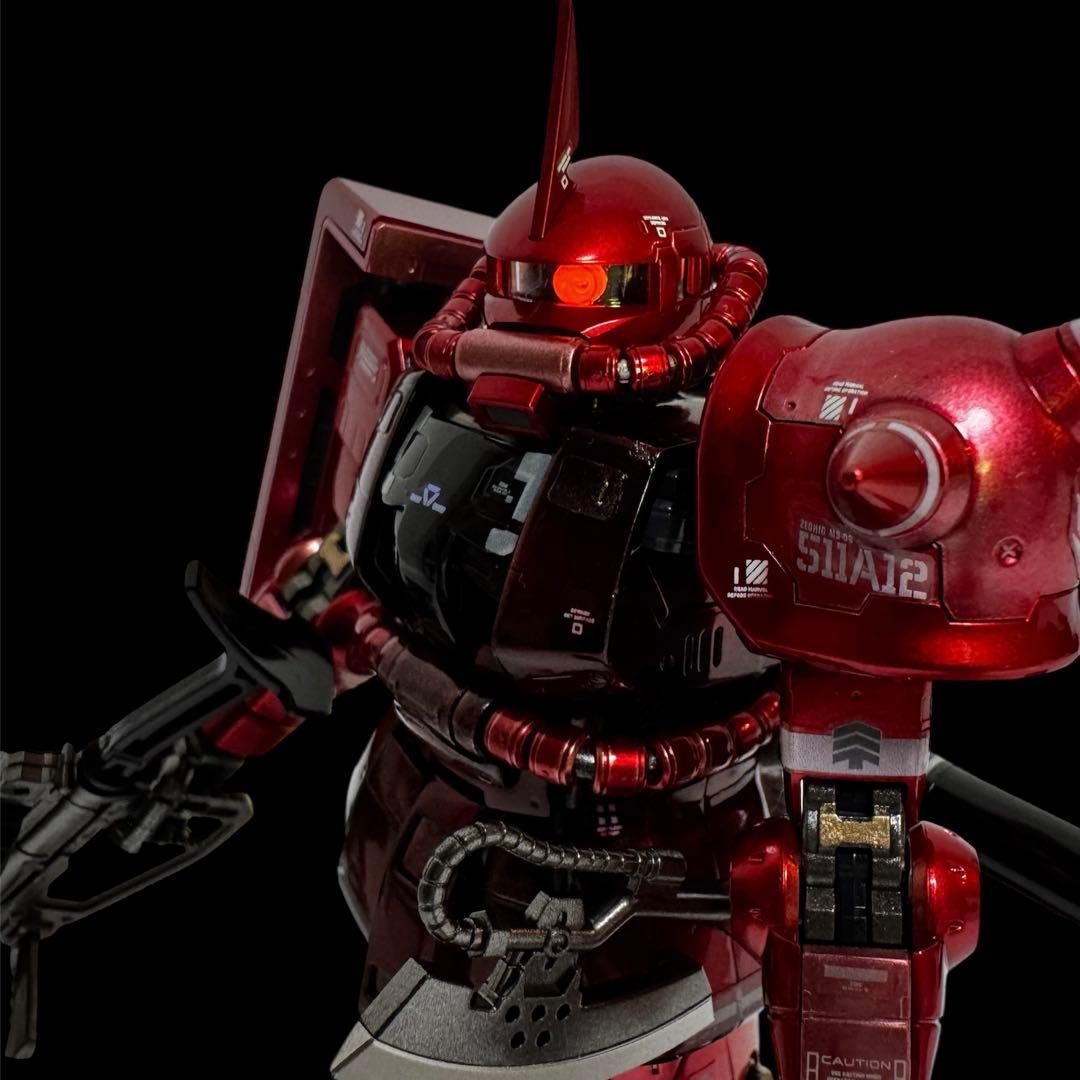 RG シャア専用ザクⅡ 塗装済み完成品 ガンプラ