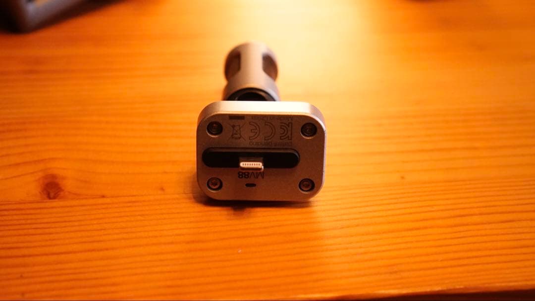 SHURE mv88 ケース付き