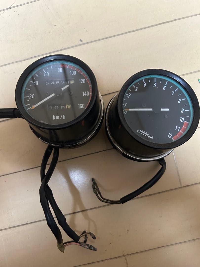 マ*ル様 値下げ！カワサキ　Z250FT　タコメーター　スピードメーター　中古品