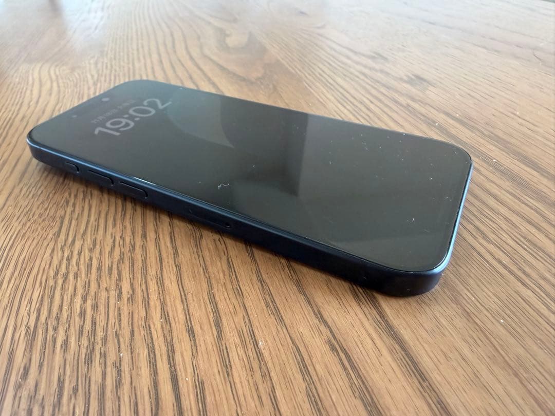 iPhone15 Pro 256GB ブラックチタニウム 美品 SIMフリー