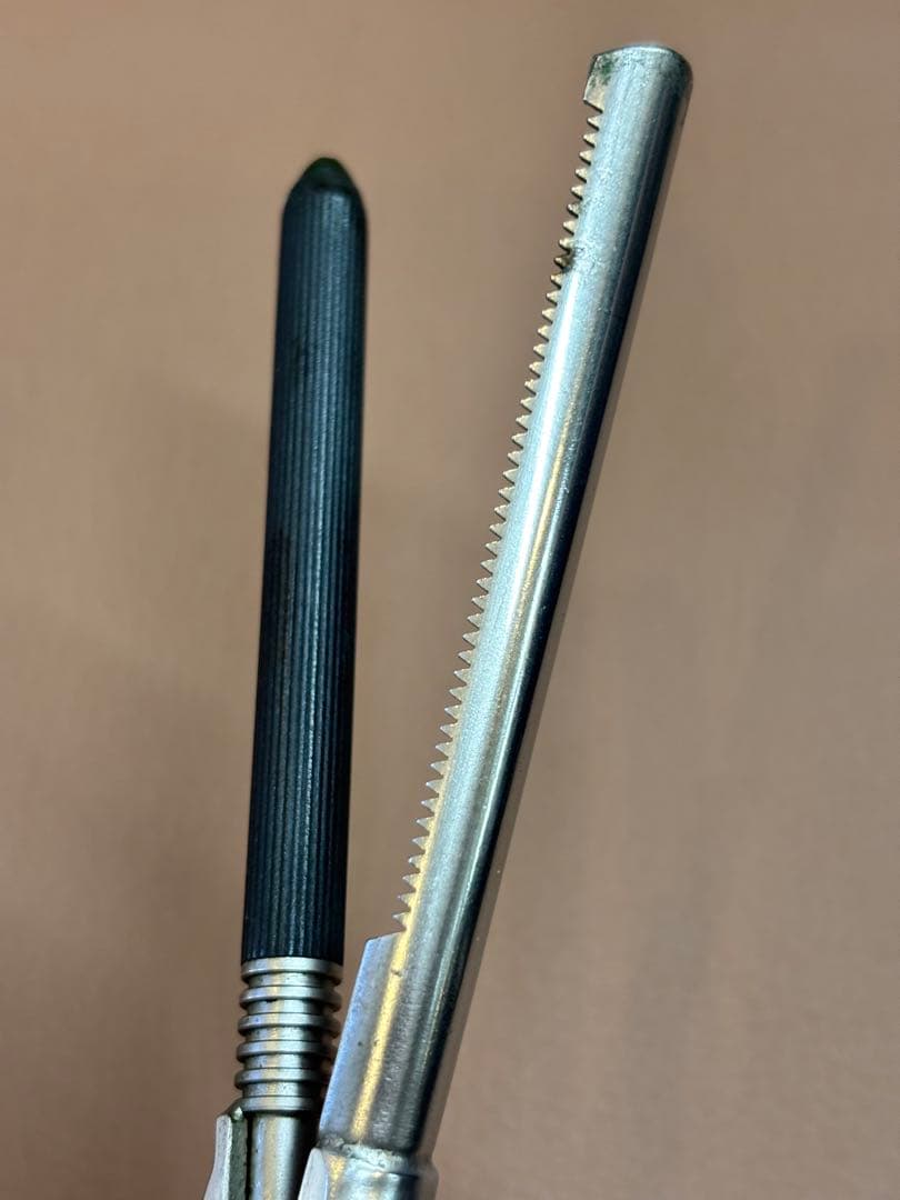 超美品　HAKKO HI-MIC 8ミリ丸アイロン　/レンツアイロン