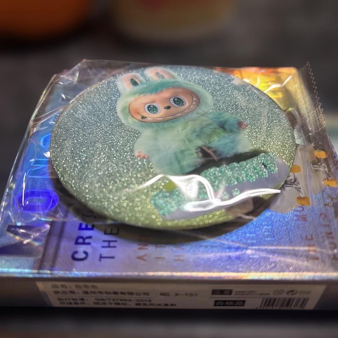 モンスター ウサギキャラクター 缶バッジ(海外限定)