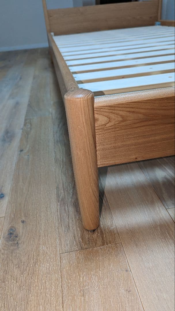 送料込 unico solkベッドフレーム　シングル