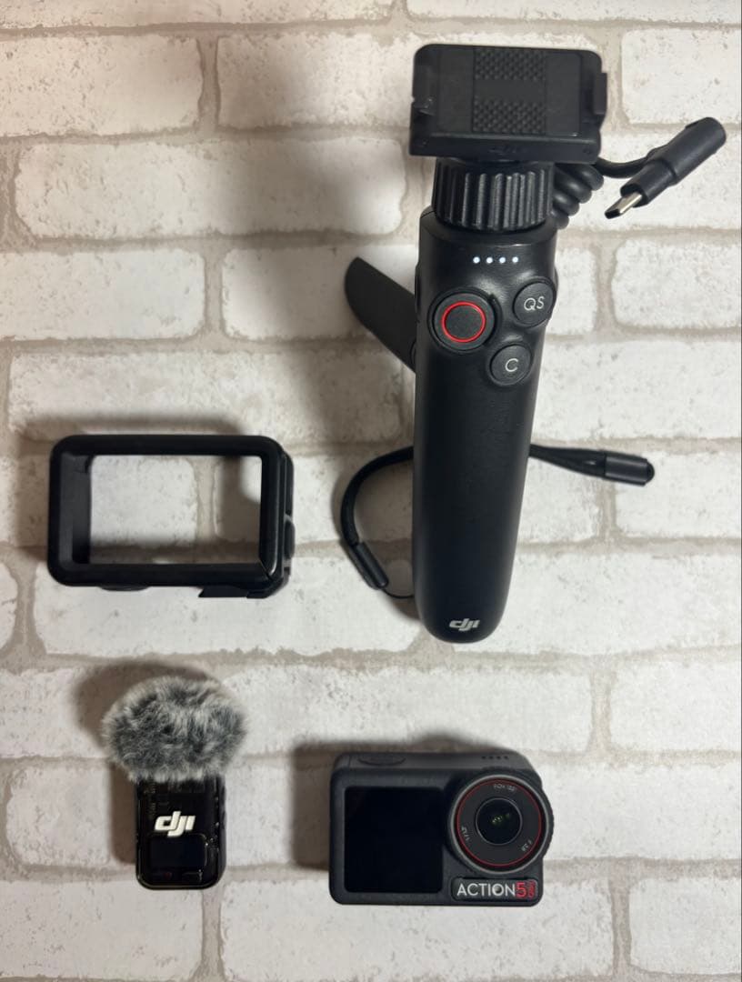 DJI Osmo Action 5 Pro Vlogセット 箱説明書なし