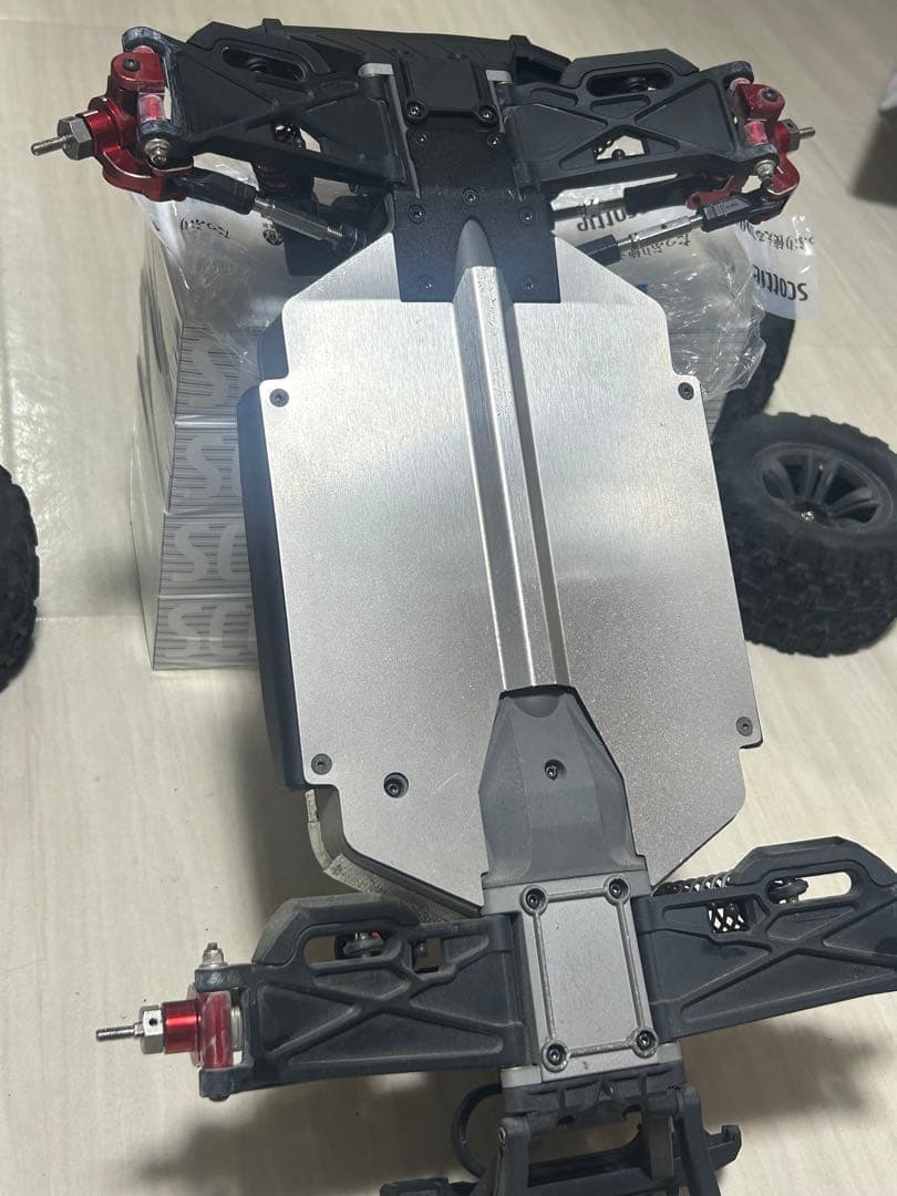 MJX 1/10 10208 ブラシレス 社外アルミパーツ ラジコン 新品タイヤ