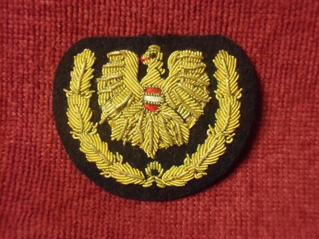 Öオーストリア軍/連邦軍＊クランツ/帽章（実物）