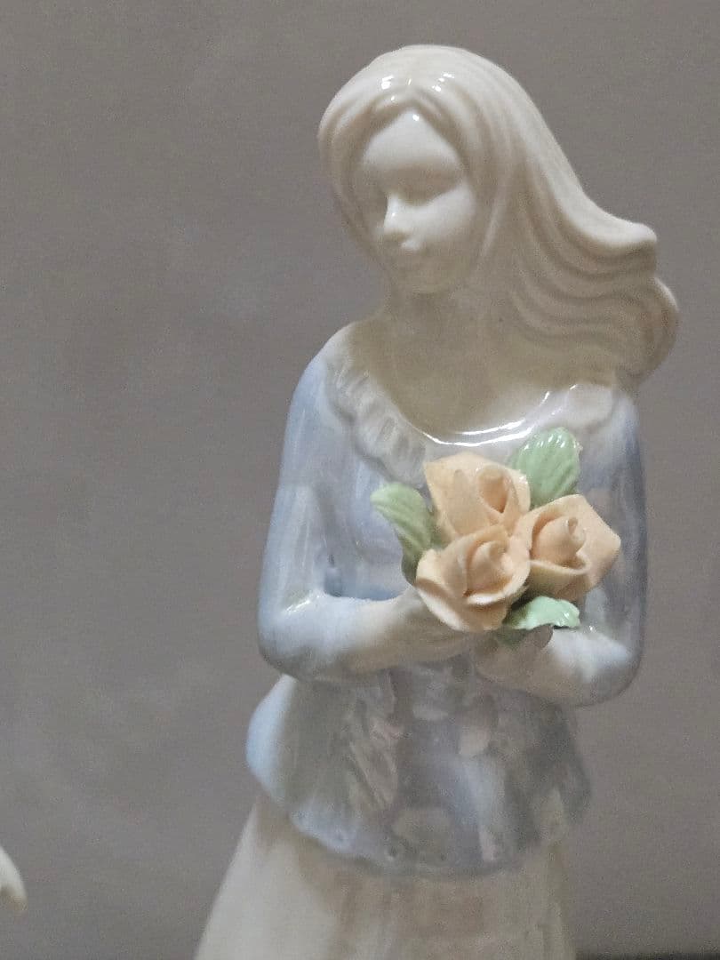 【値下げ】陶器製女性フィギュア 4体セット アンティーク 希少