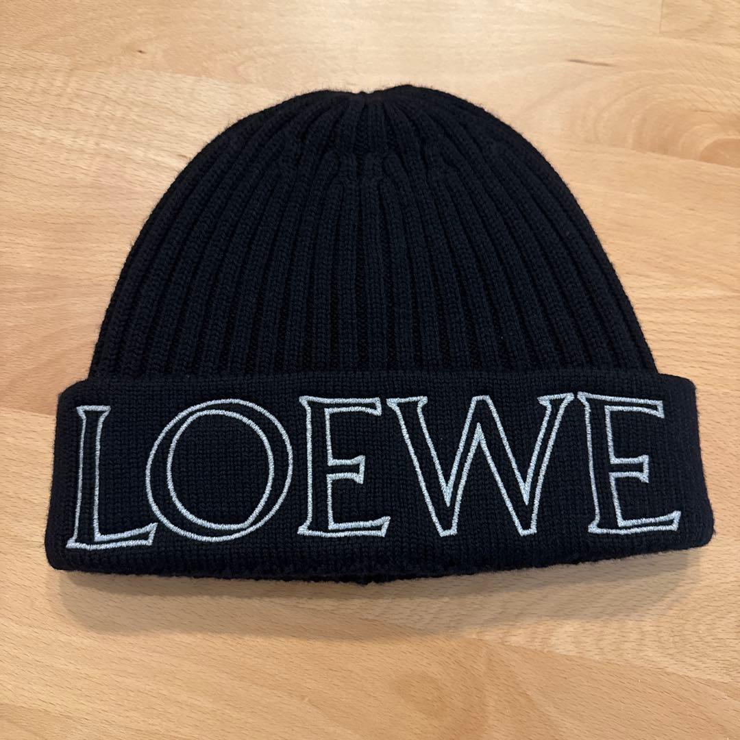 ※期間限定値下げ※【極美品】LOEWE 刺繍ロゴ ビーニー ニットキャップ