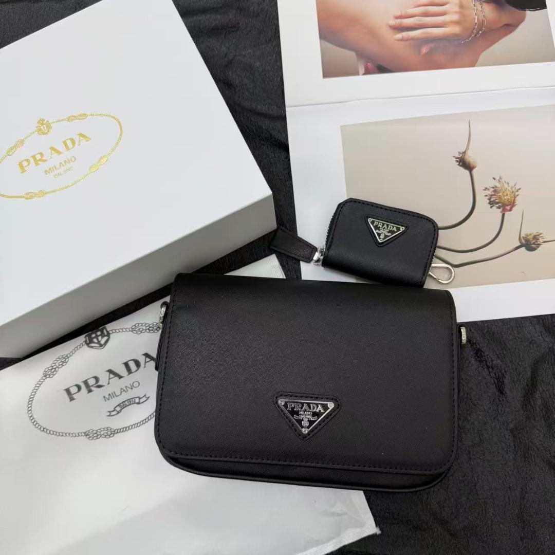 【極美品】プラダ カメラバッグ ショルダーバッグ 箱付