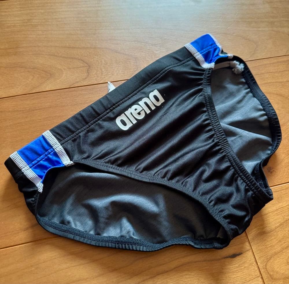 【美品】arena シン・レボリューション NUX　ブラック×ブルー　M　競パン