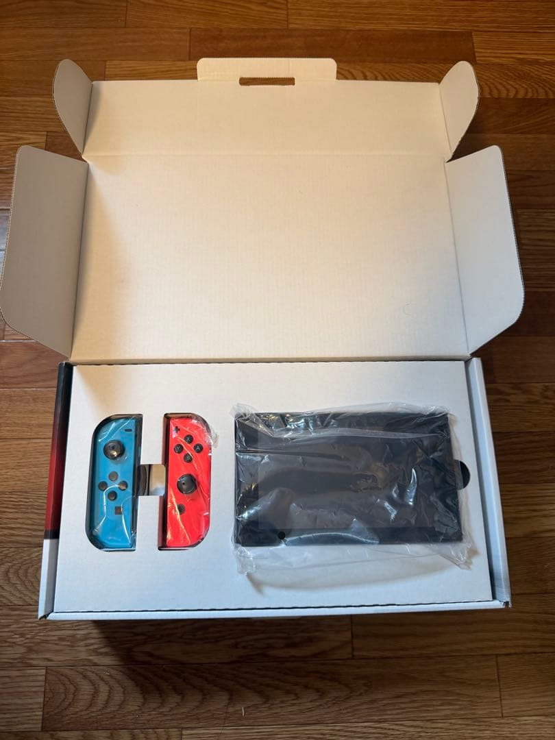 Nintendo Switch 本体 ネオンブルー/ネオンレッド　ジャンク品