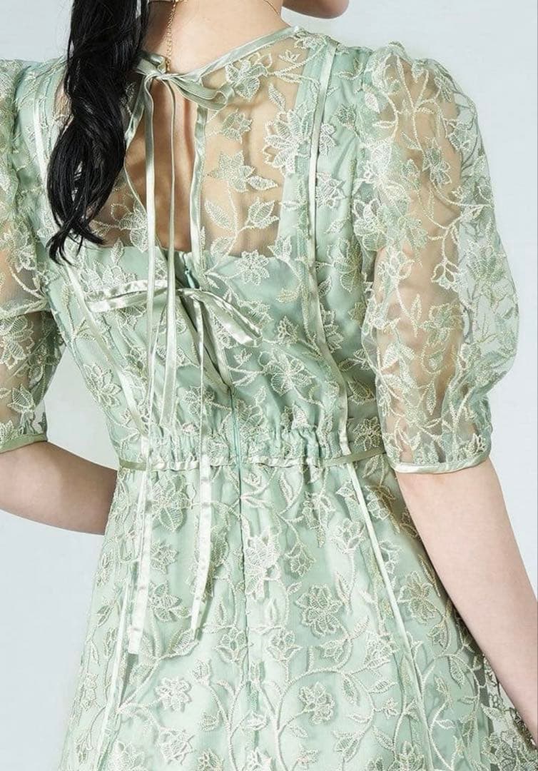 Lily Brown(リリーブラウン) チュール刺繍ドレス サイズ1 ミント