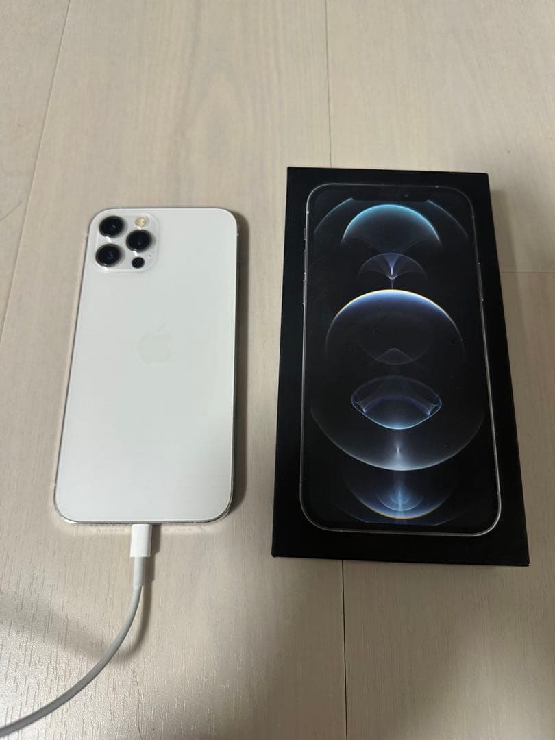 最終値下げ　 iPhone 12 Pro シルバー　128GB 本体　箱付き