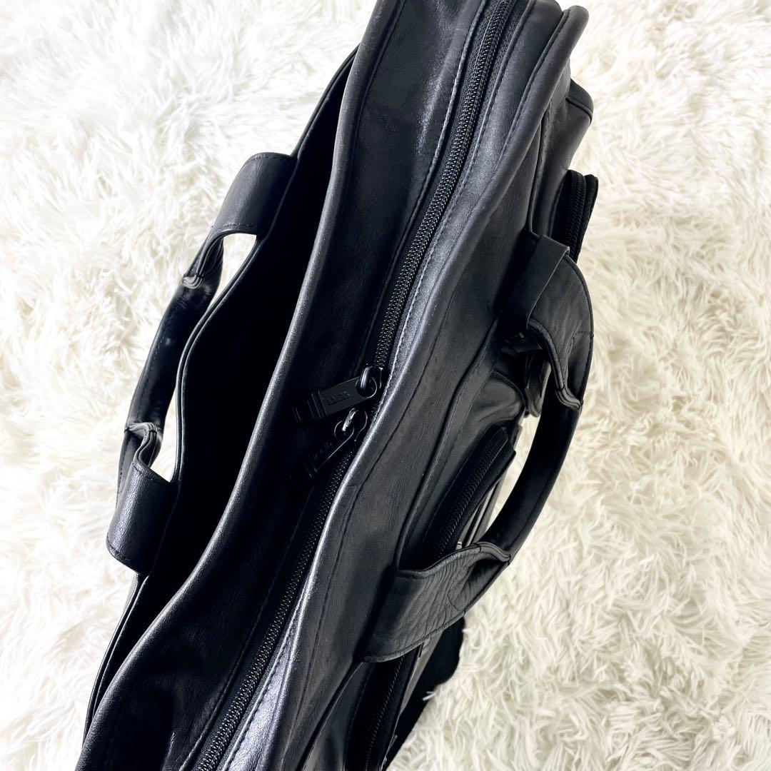 トゥミ TUMI ビジネスバッグ　ショルダーバッグ　オールレザー　ブラック　黒